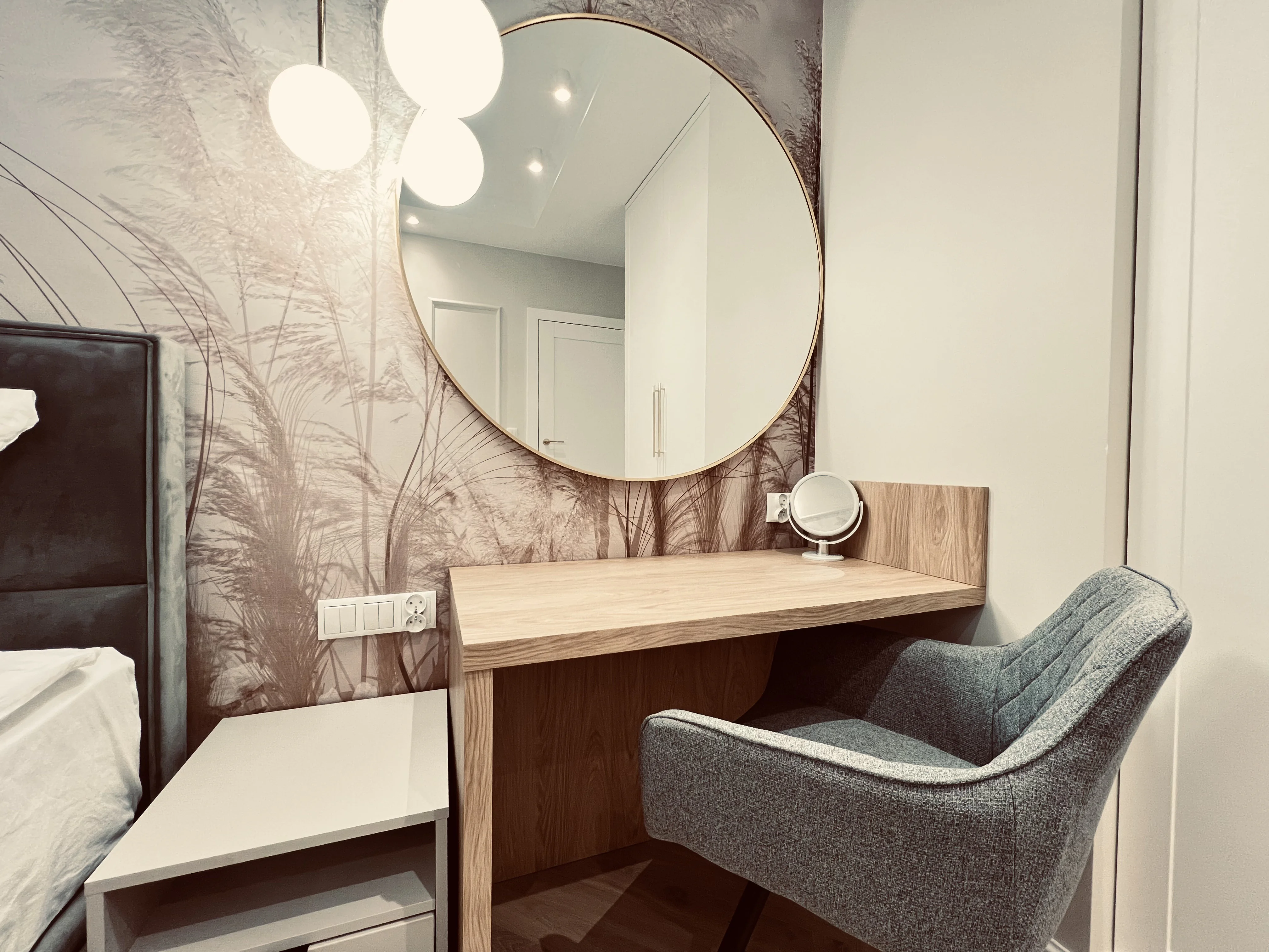 Miejsce do pracy i makijażu